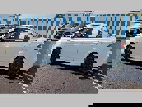 Used 2015 Mitsubishi Lancer ES image 18