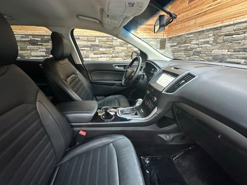 Used 2017 Ford Edge SEL w/ Equipment Group 201A image 14