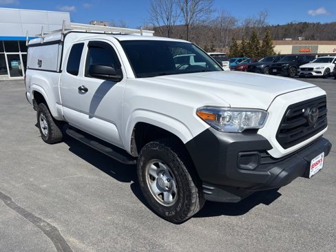 Used 2019 Toyota Tacoma SR image 7