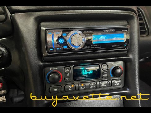 Used 2003 Chevrolet Corvette Convertible w/ Preferred Equipment Group1 image 20