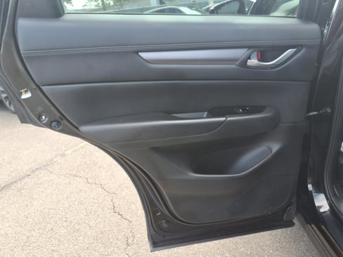 Used 2018 MAZDA CX-5 Touring image 21