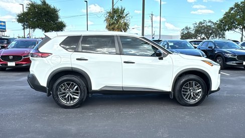 Used 2021 Nissan Rogue S image 9