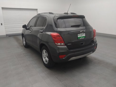 Used 2019 Chevrolet Trax LT w/ Driver Confidence Package image 5