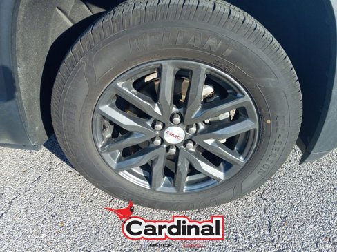 Used 2018 GMC Acadia SLT image 2