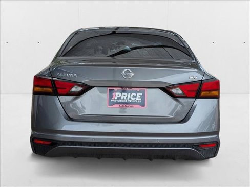 Used 2021 Nissan Altima 2.5 SV image 6