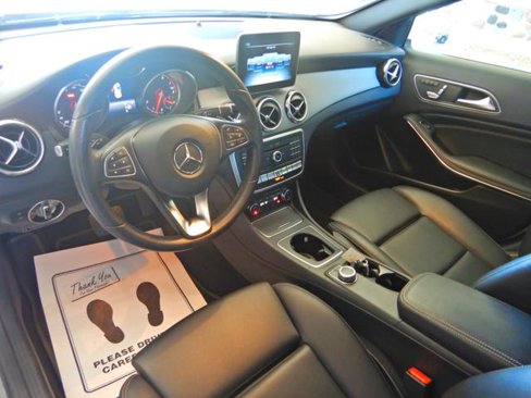 Used 2020 Mercedes-Benz GLA 250 4MATIC image 12