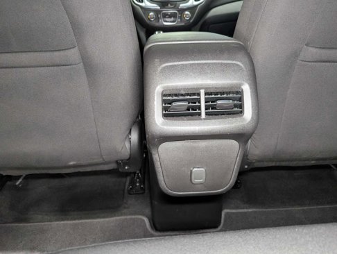 Used 2018 Chevrolet Equinox LT image 20