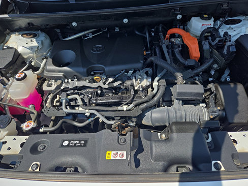 Used 2022 Toyota RAV4 LE image 26