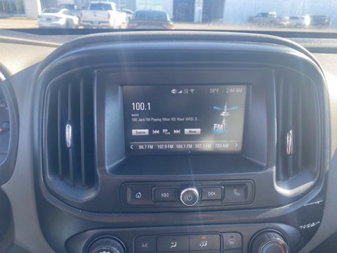 Used 2018 Chevrolet Colorado W/T image 15