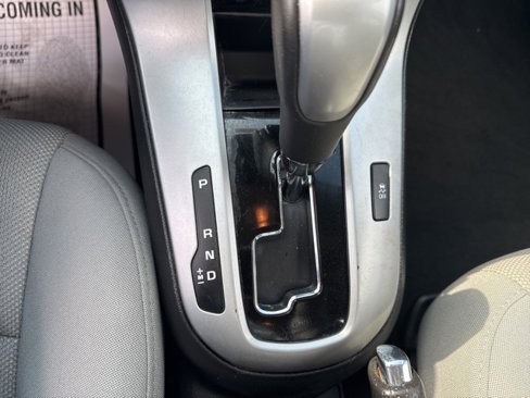 Used 2014 Chevrolet Cruze LT image 26