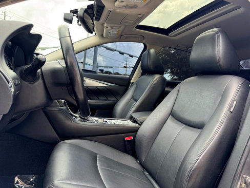 Used 2021 INFINITI Q50 Luxe image 22