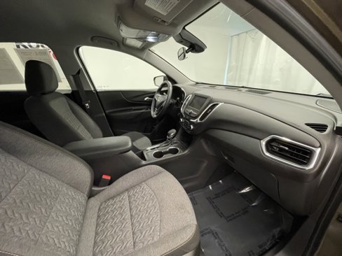 Used 2023 Chevrolet Equinox LT image 8