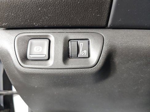Used 2019 GMC Acadia SLT w/ Black Edition image 21