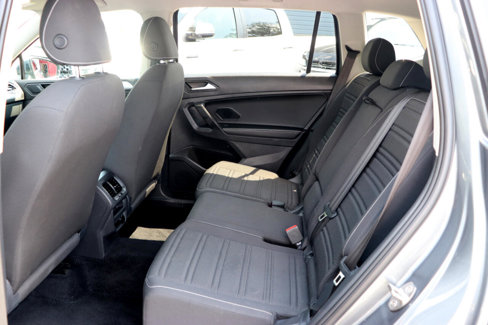 Used 2022 Volkswagen Tiguan S image 12
