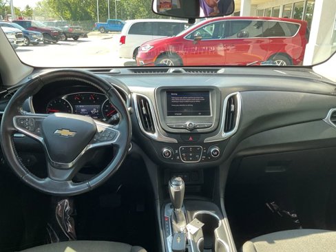 Used 2020 Chevrolet Equinox LT image 12