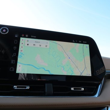 Used 2025 Chevrolet Equinox ACTIV w/ Safety and Technology Package image 22
