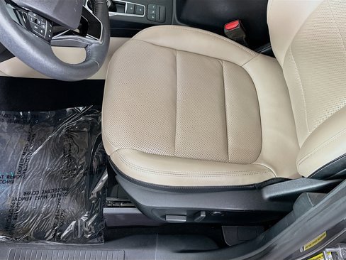 Used 2021 Ford Escape Titanium image 20