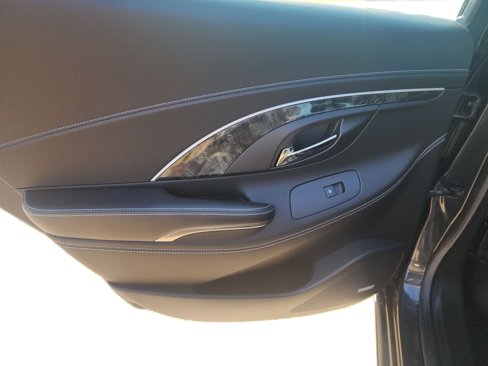Used 2014 Buick LaCrosse Leather w/ Driver Confidence Package image 20