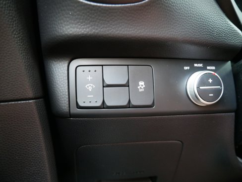 Used 2016 Kia Soul + w/ Audio Package image 4