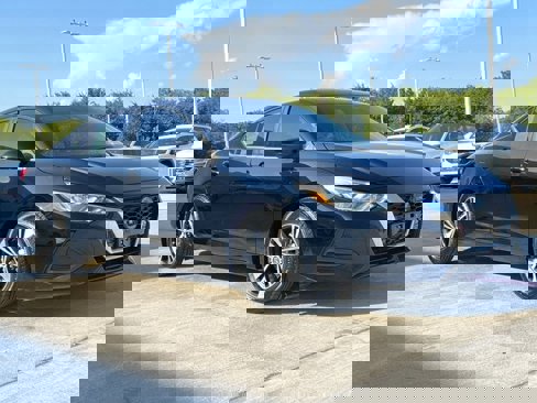 Used 2022 Nissan Sentra SV image 8