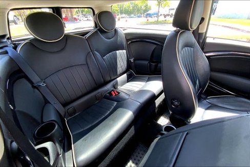 Used 2011 MINI Cooper Clubman S image 23
