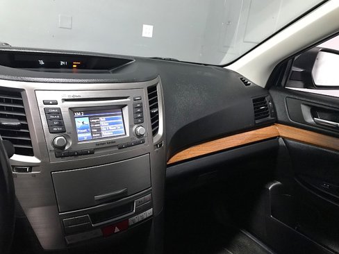 Used 2013 Subaru Outback 2.5i Limited w/ Moonroof Pkg image 27