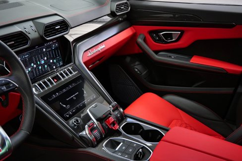 Used 2022 Lamborghini Urus image 23