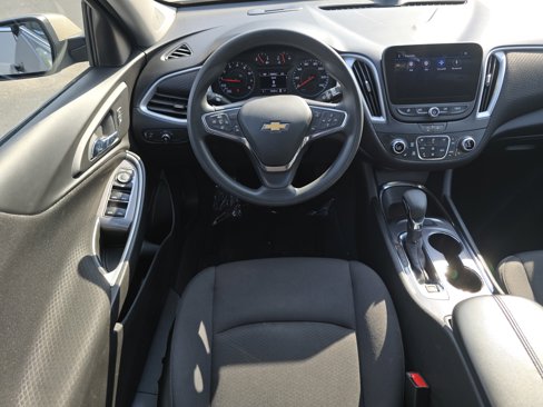 Used 2023 Chevrolet Malibu LT image 30