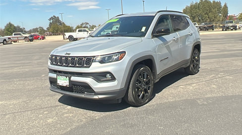 New 2025 Jeep Compass Latitude w/ Altitude Special Edition image 7