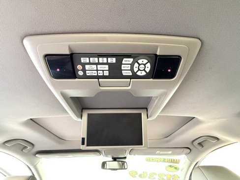 Used 2015 Honda Odyssey Touring image 18