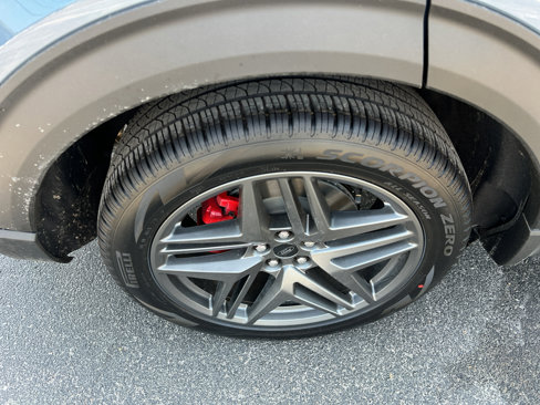 New 2025 Ford Explorer ST-Line image 12