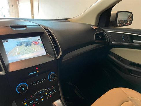 Used 2015 Ford Edge SEL w/ Equipment Group 201A image 27