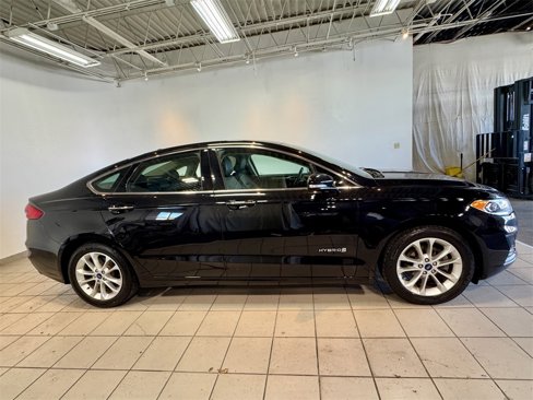 Used 2019 Ford Fusion SEL image 6