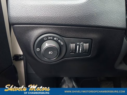 Certified 2020 Jeep Compass Limited image 28