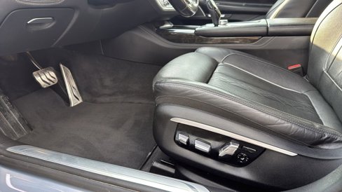 Used 2016 BMW 750i xDrive 750i xDrive image 8