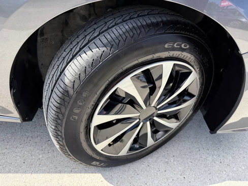 Used 2024 Nissan Altima 2.5 S image 19