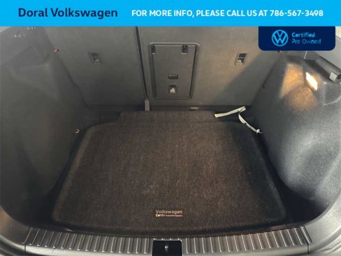 Used 2023 Volkswagen Taos SE w/ Panoramic Sunroof Package image 25