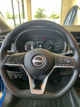 Used 2023 Nissan Kicks SV image 18