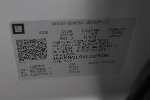 Used 2020 GMC Acadia SLT w/ Driver Alert Package II image 56