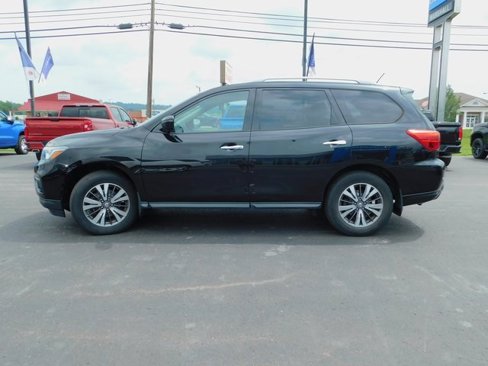 Used 2017 Nissan Pathfinder S image 5