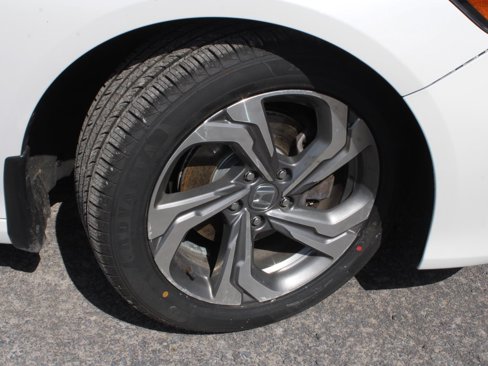 Certified 2020 Honda Accord EX-L image 11