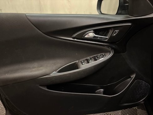 Used 2020 Chevrolet Malibu LT image 10