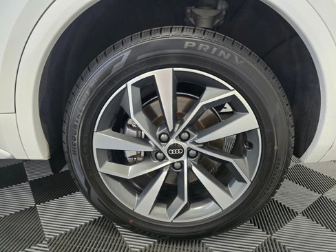 Used 2022 Audi Q5 2.0T Premium Plus w/ Premium Plus Package image 21