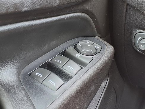 Used 2019 Chevrolet Equinox LT image 36