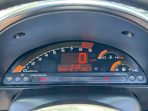 Used 2004 Honda S2000 image 16