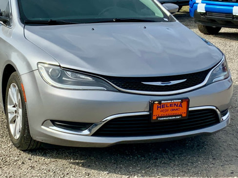 Used 2015 Chrysler 200 Limited w/ Convenience Group image 12