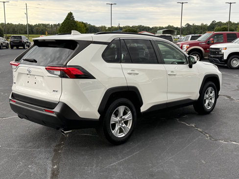 Used 2019 Toyota RAV4 XLE image 5