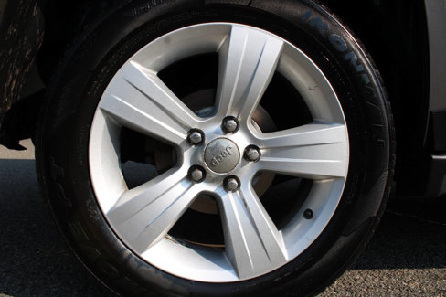 Used 2016 Jeep Compass Latitude image 21