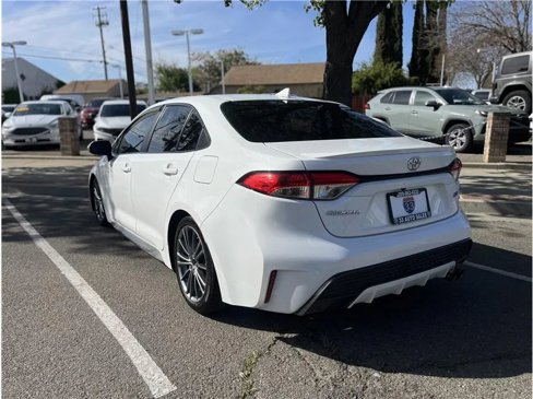 Used 2022 Toyota Corolla SE image 5