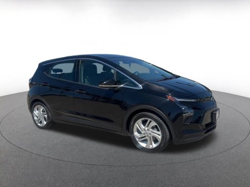 Used 2023 Chevrolet Bolt LT w/ Driver Confidence Package image 2